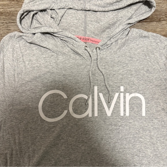 Calvin Klein Performance Hooded Long Sleeve Logo Top Sweater Lightweight - Picture 3 of 6